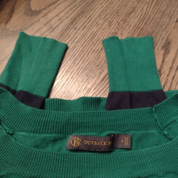 Outback Red Small Kelly Green Sweater with Blue Striped Sleeves - Picture 5 of 5